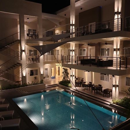 Rovira Suites Dumaguete City Eksteriør bilde