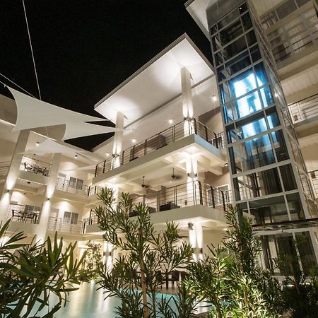 Rovira Suites Dumaguete City Eksteriør bilde