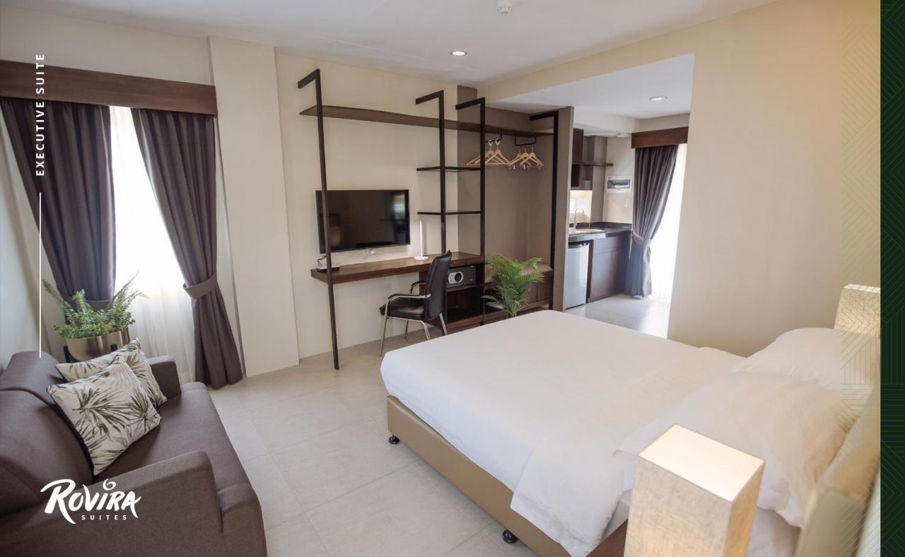 Rovira Suites Dumaguete City Eksteriør bilde